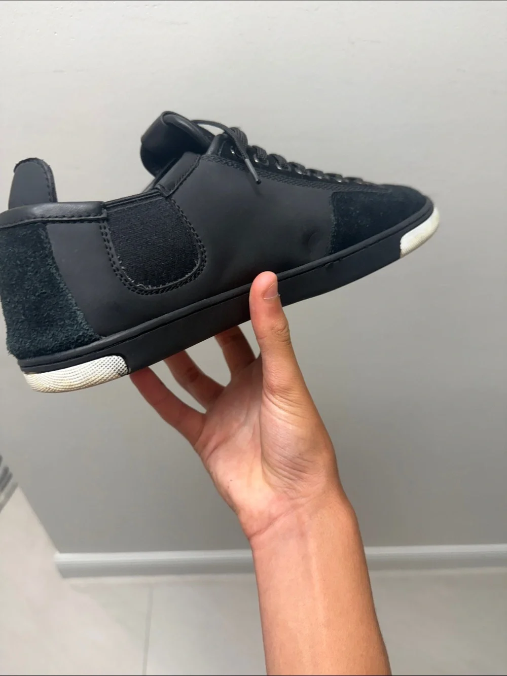 Louis Vuitton Black Suede & Leather Men's Low-Top Sneaker